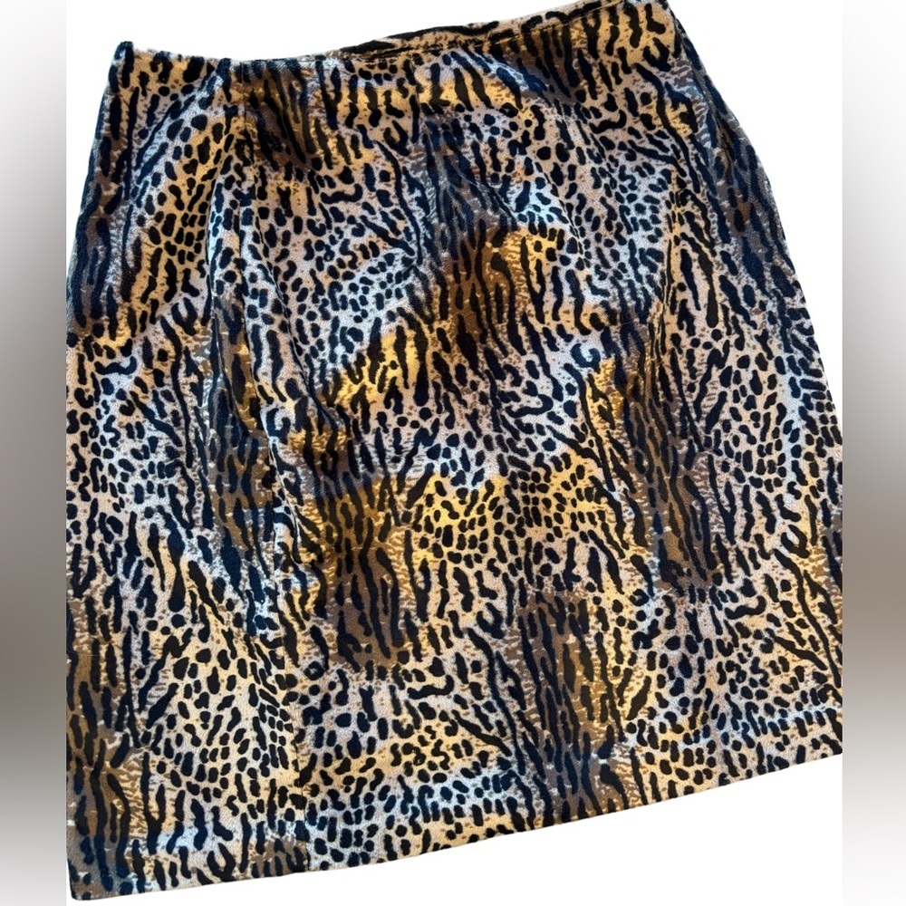 AGB Women’s Flirty Style Animal Print Suede Look Pencil Skirt Size 10
